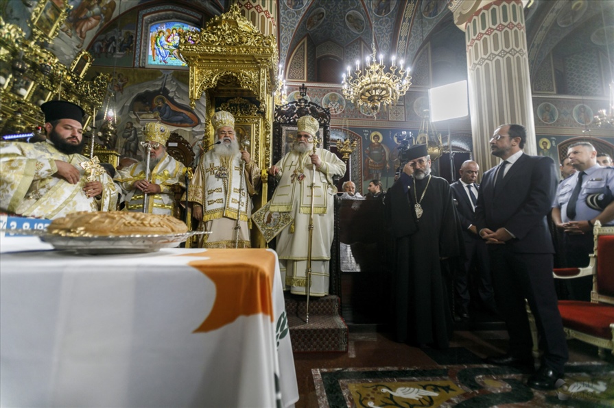 92194 scaled 1400x933