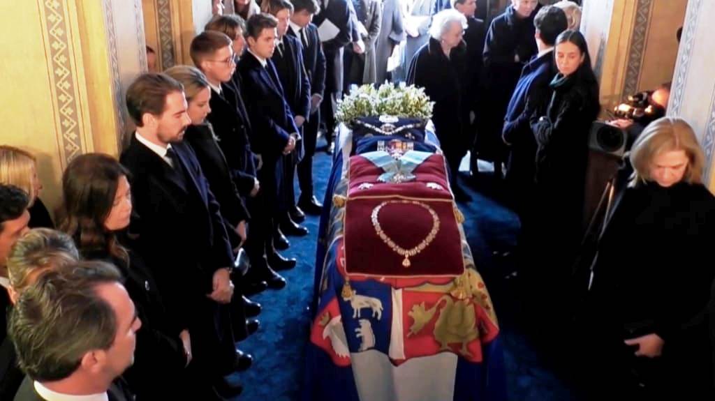 325728201 867823647862746 7276828663818654843 n