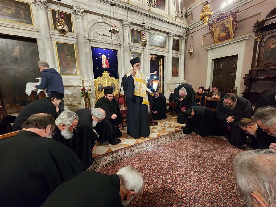Α Κατανυκτικός εσπερινός στην Ιερά Μητρόπολη Κερκύρας 10 1