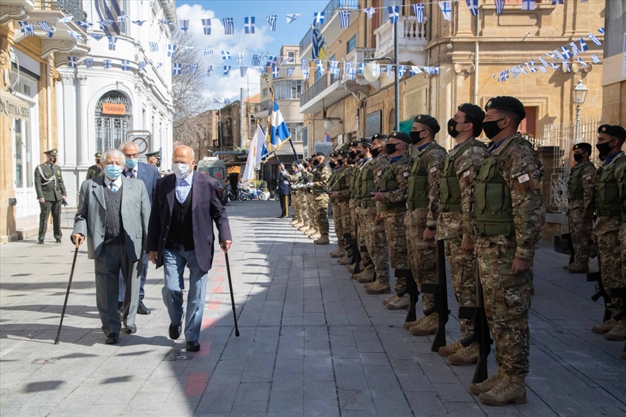 resized resized A31I3923