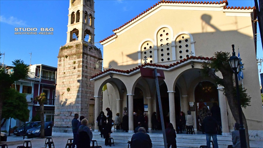 NAFPLIO H PERIFORA TOU NUMFIOU XRISTOU EKKLHSIA COVID24