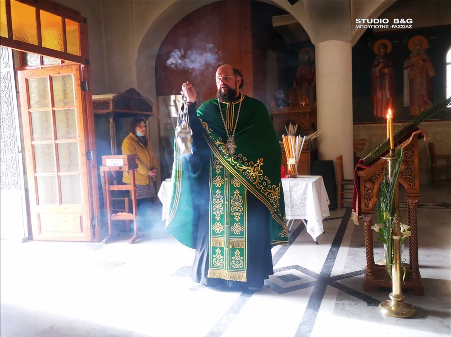 NAFPLIO ESPERINOS EORTHS BAION KERKURAIKA BAGIA14