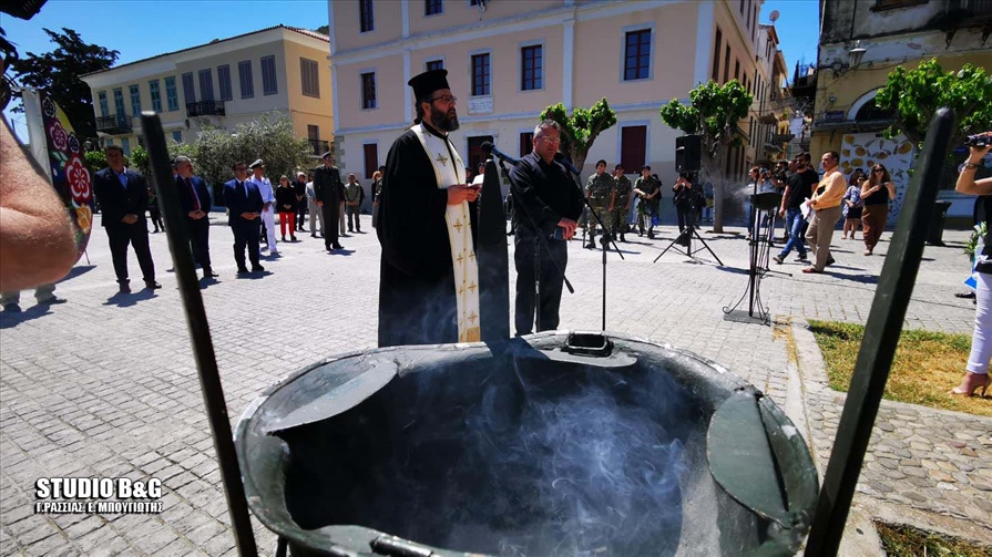 100087992 490229831689960 2415631839407374336 n