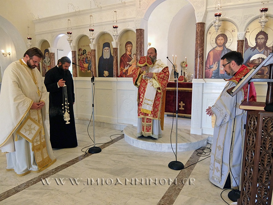 49922387242 c192a40d68 b