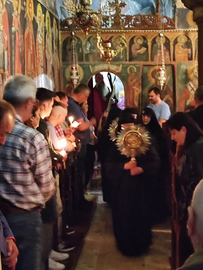 IMG 494777b3793ac0fed278d79e957a3677 V