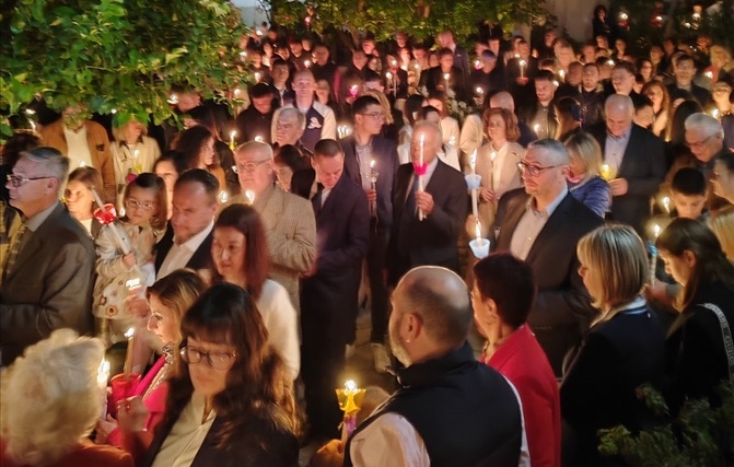 IMG 73bcd87ff151025b0118ea3fe67bbbe8 V