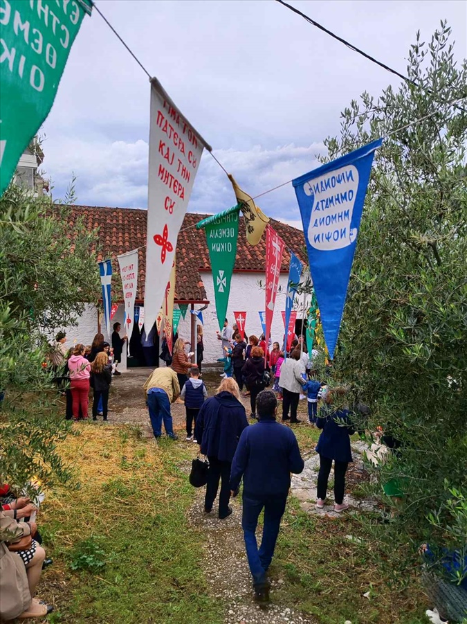 IMG eebca37918010f6df71eec083b535cba V