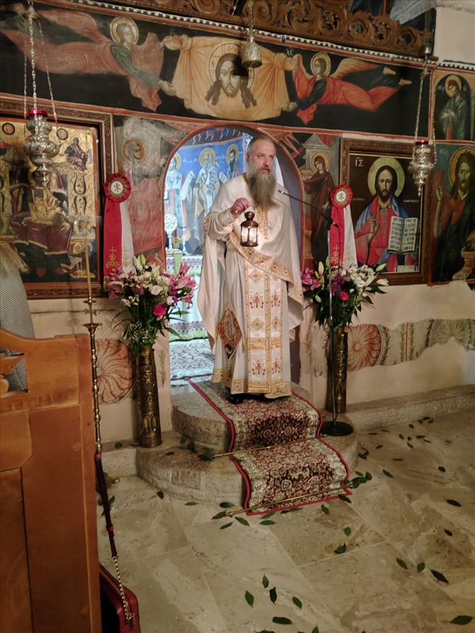 IMG efe4ac7dc2a358aef1bc81dee92d6861 V