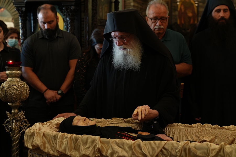 010 Exodios Paisia 4001