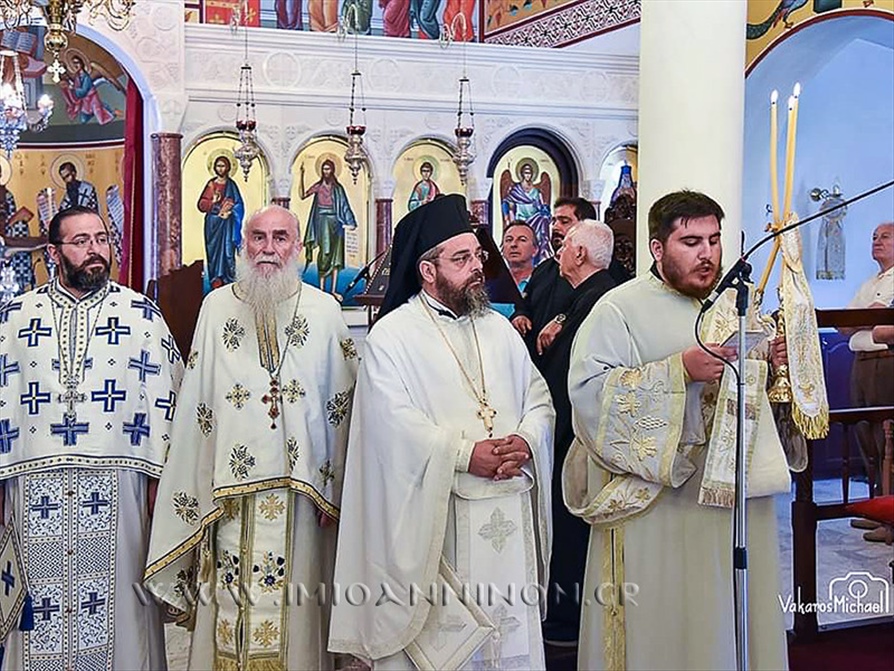 53040357461 63e025a728 b