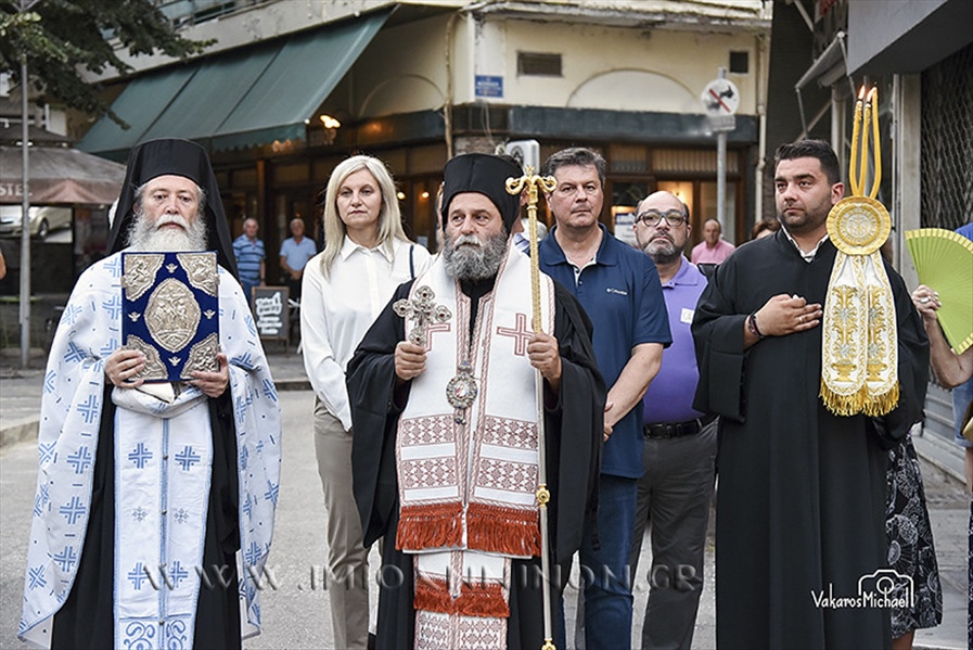 53053444274 5b77540f84 b