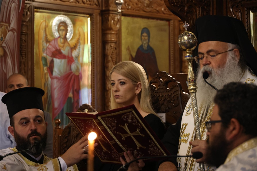 74949 scaled 1400x933