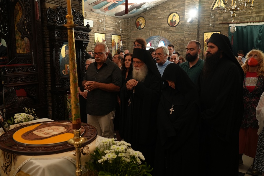 40Mnimosyno Paisias 6954