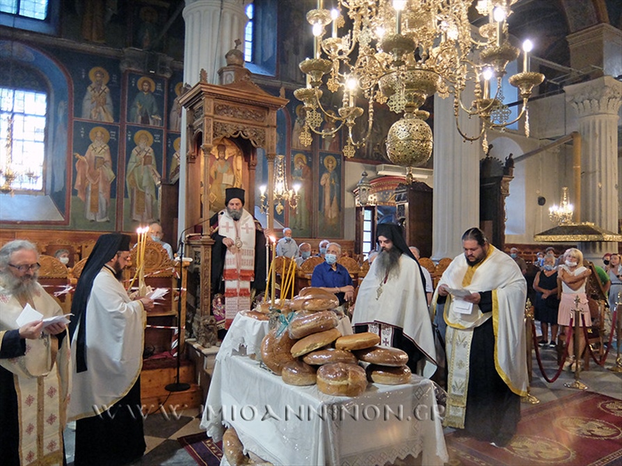 50228560026 90ef4f8cf4 b