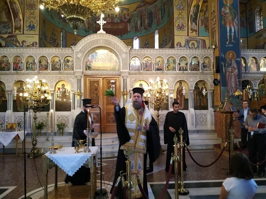 arxieratiki theia leitourgia ston i n ag anastasias n ionias 01