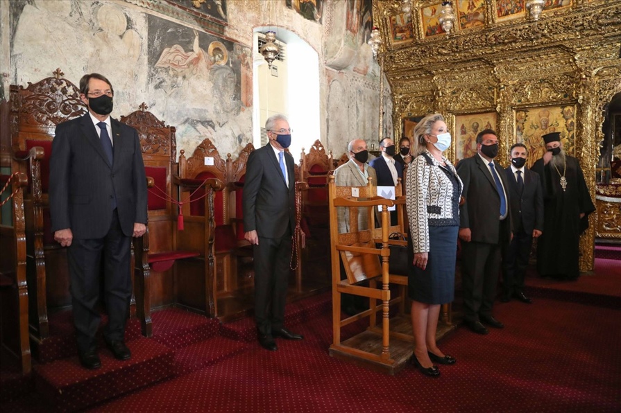 resized resized A31I7068