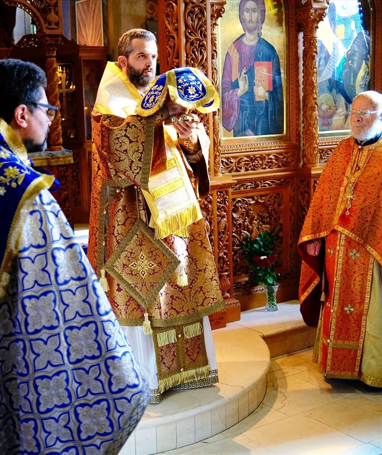 melitinis maximos 13 