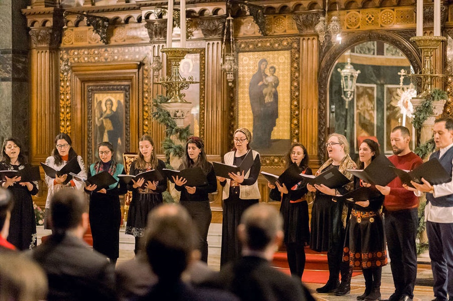 52572732556 be6acf6d36 b 