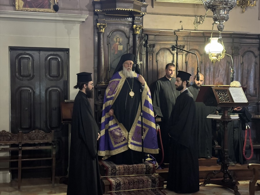 e katanyktikos esperinos stin kerkyra 2