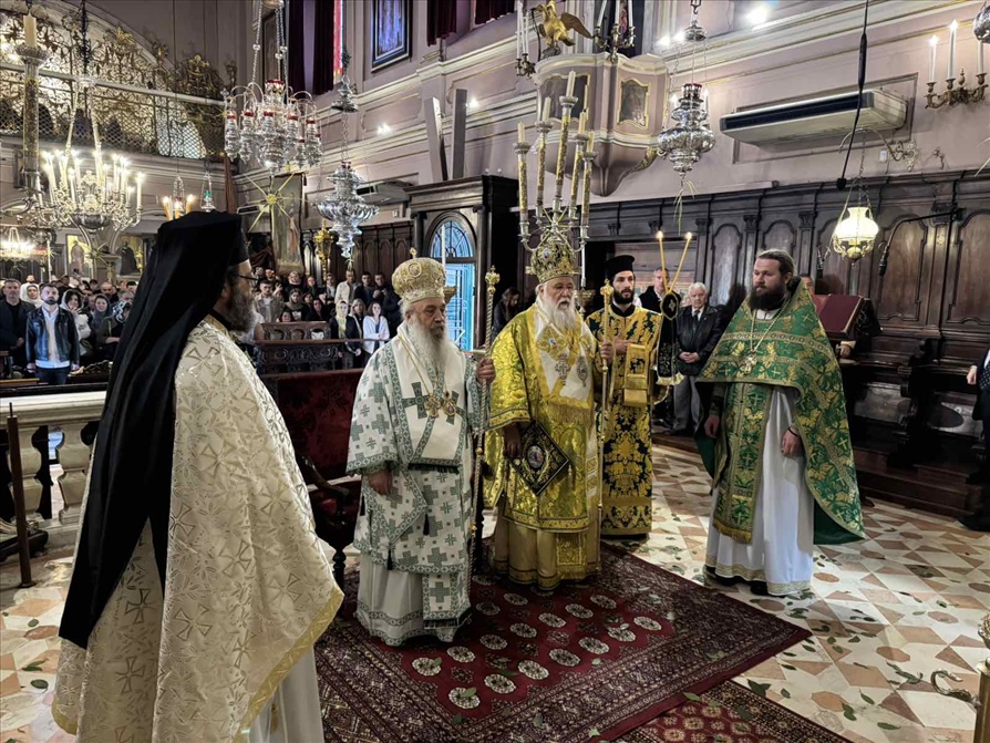 i litaneia tis kyriakis ton vaion stin kerkyra 1