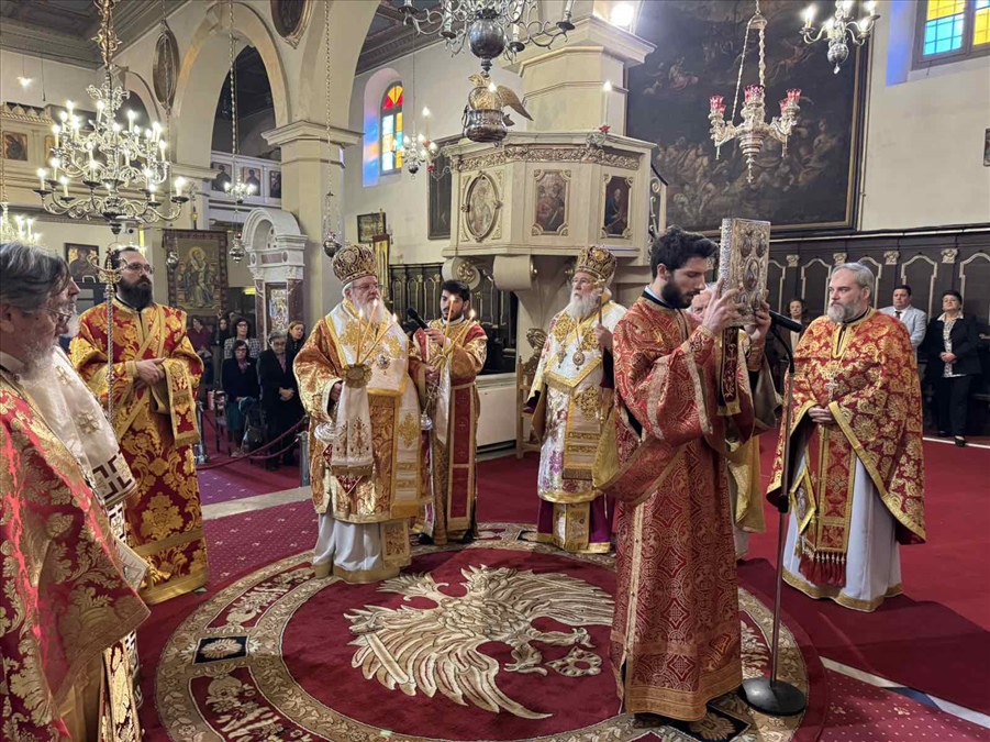 DIAMARTYRIA TOY MITROPOLITI KERKYRAS GIA ANTIXRISTIANIKI EKTHESI STIN ETHNIKI PINAKOTHIKI 19