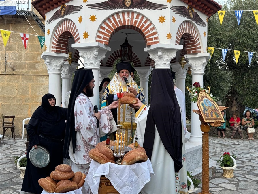 o esperinos tis metamorfoseos stin kerkyra 14