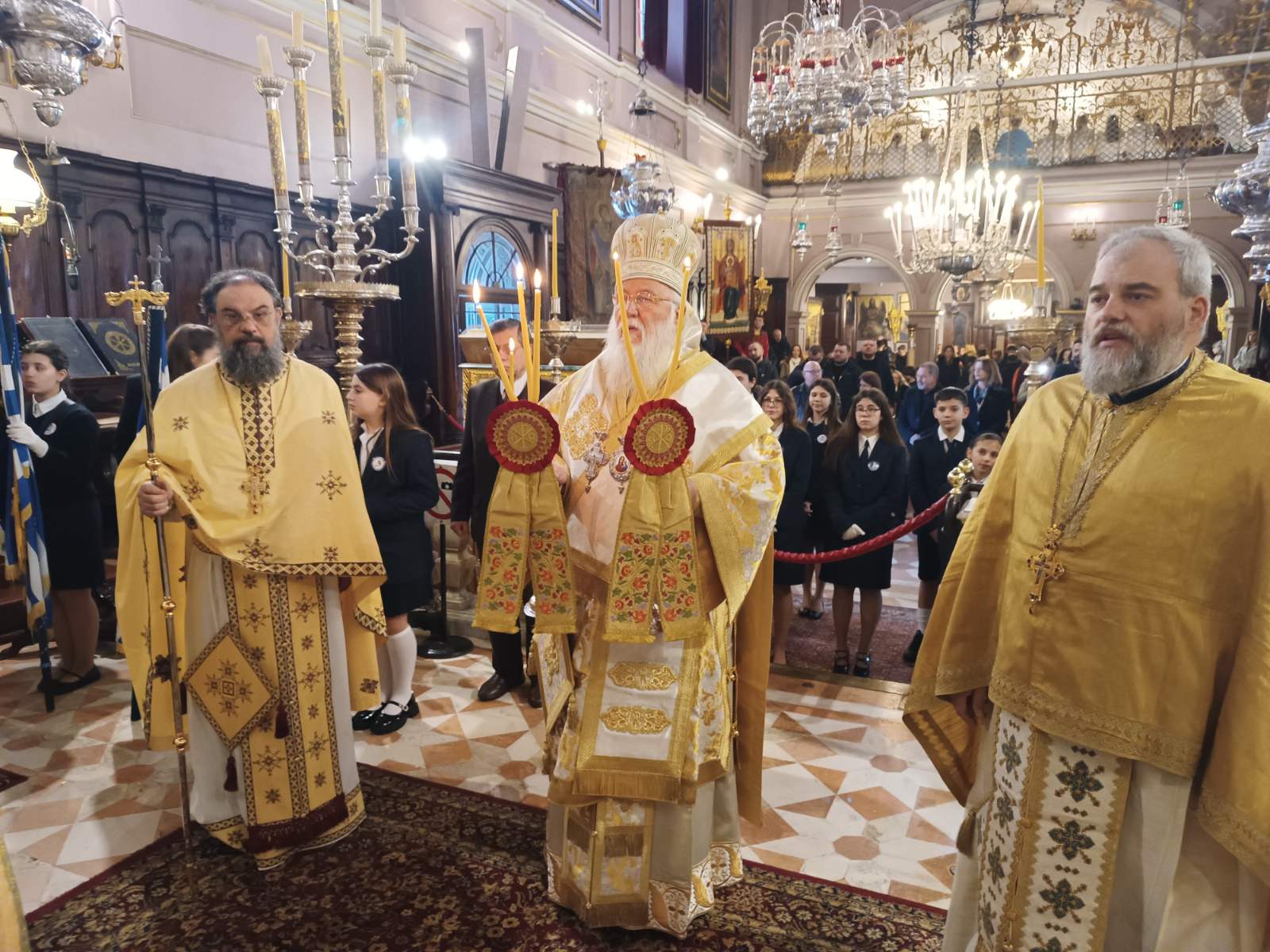 i eorti ton trion ierarchon stin kerkyra 7