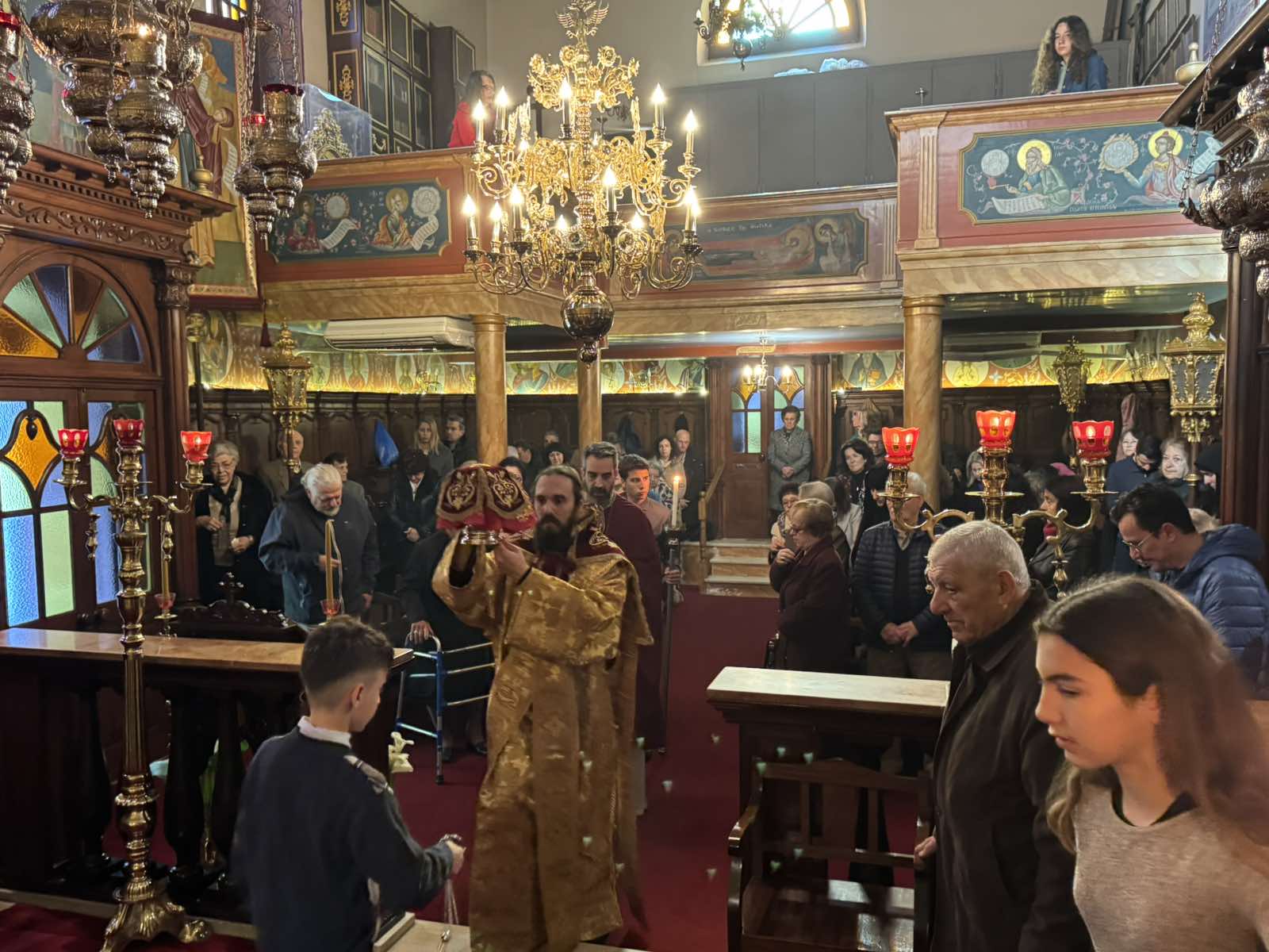 kerkyras nektarios simera apempolisame ti chari tou agiou pnevmatos 9