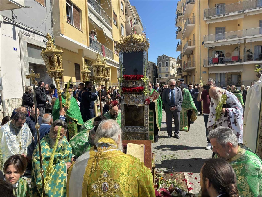 i litaneia tis kyriakis ton vaion stin kerkyra 2026 18