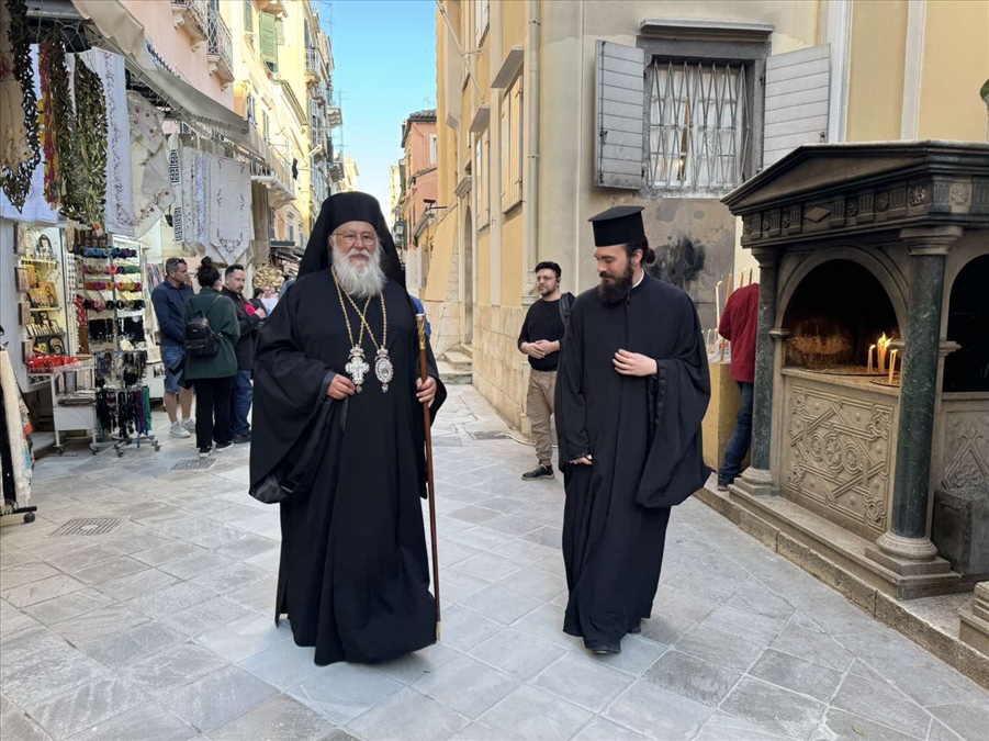 o esperinos tis kyriakis ton vaion stin kerkyra 3