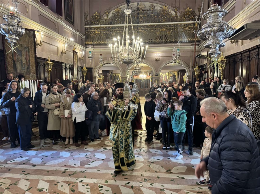 o esperinos tis kyriakis ton vaion stin kerkyra 7