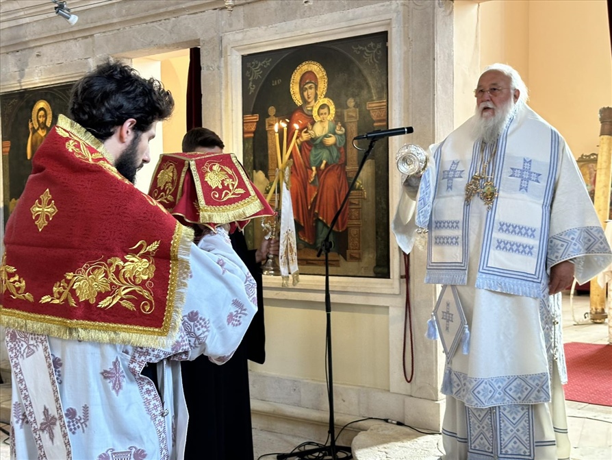 giorti lixis ton katichitikon synaxeon tis mitropoleos kerkyras 14