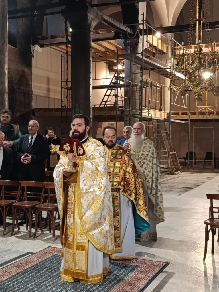 att.6i8Jled15G1qKgPN Fll8xukPcq8VenY4y5UGLpp2Lk 768x1024